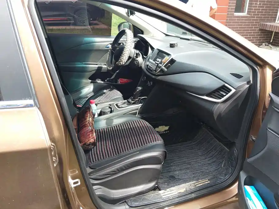 Chevrolet Cavalier — миниатюра 8