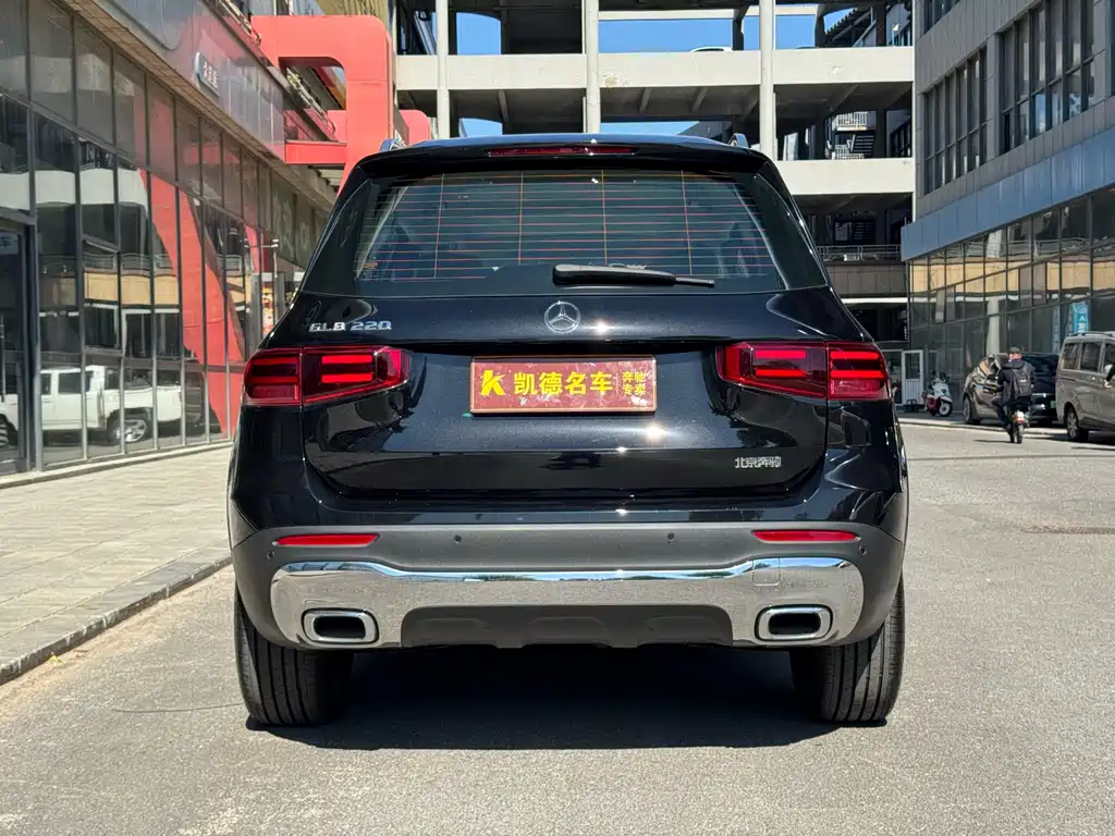 Mercedes-Benz GLB 2024 GLB 220 Fashion
