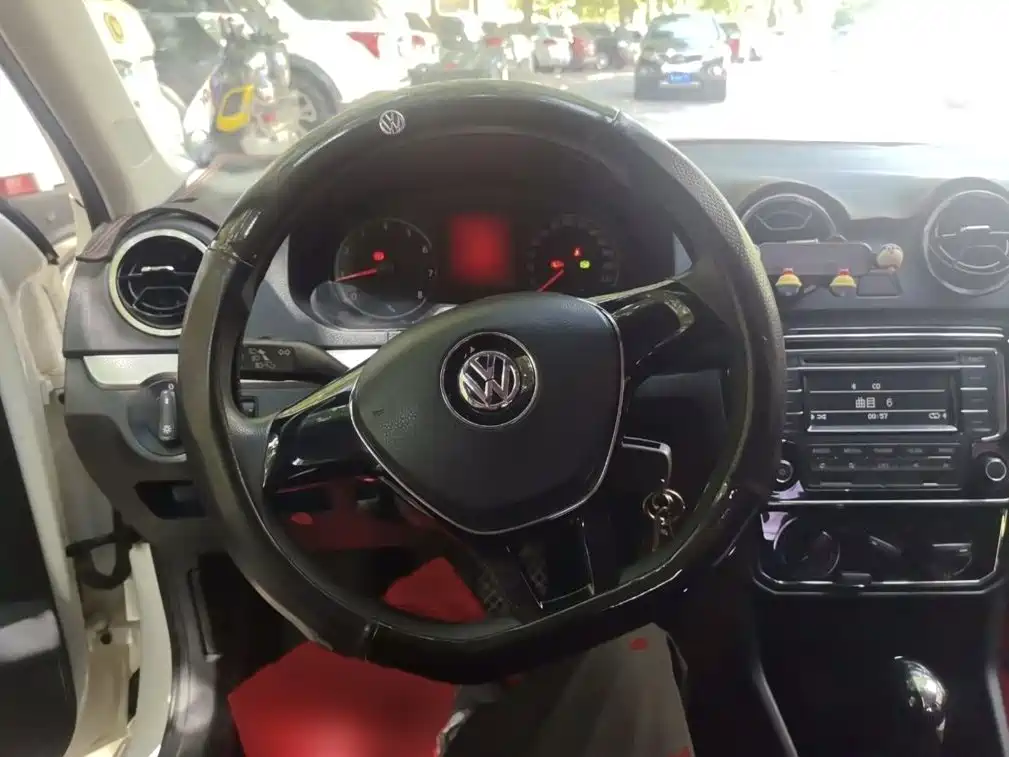 Volkswagen Jetta — миниатюра 14