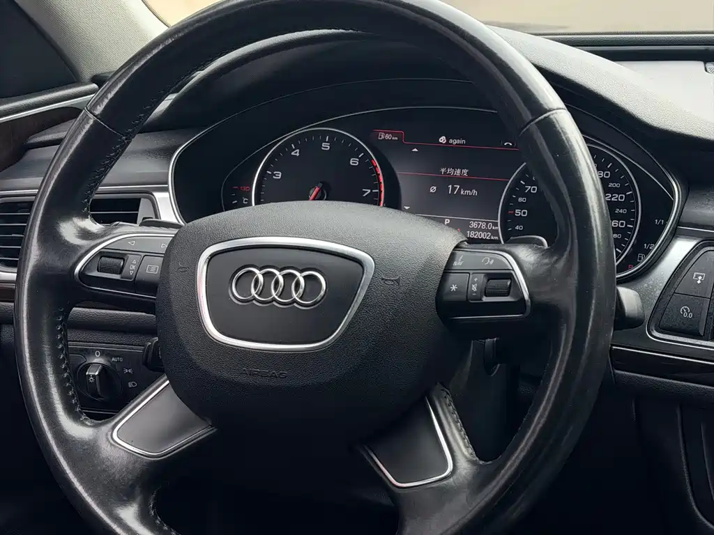 Audi A6L — миниатюра 14