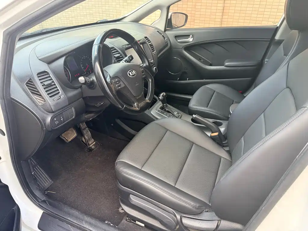Kia K3 — миниатюра 4