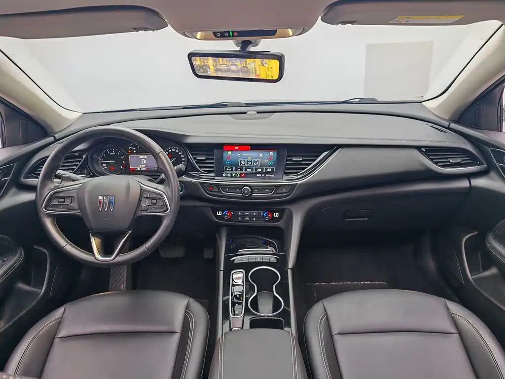 Buick Regal — миниатюра 15