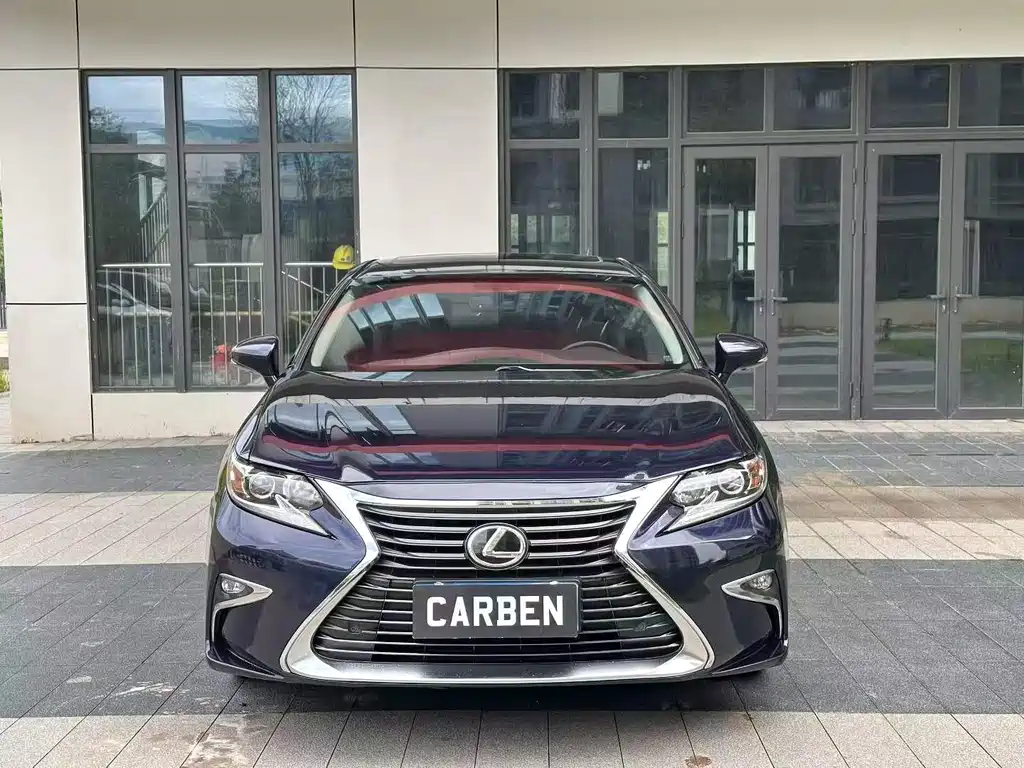 Lexus ES — миниатюра 2