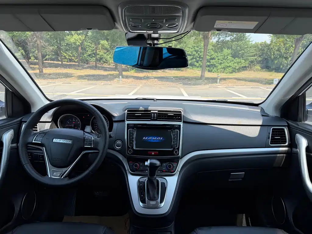 Haval M6 — миниатюра 10
