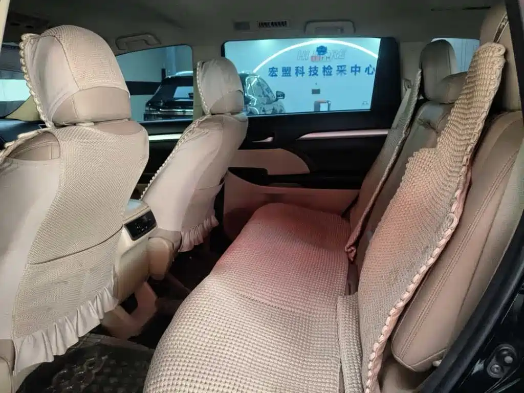 Toyota Highlander — миниатюра 4