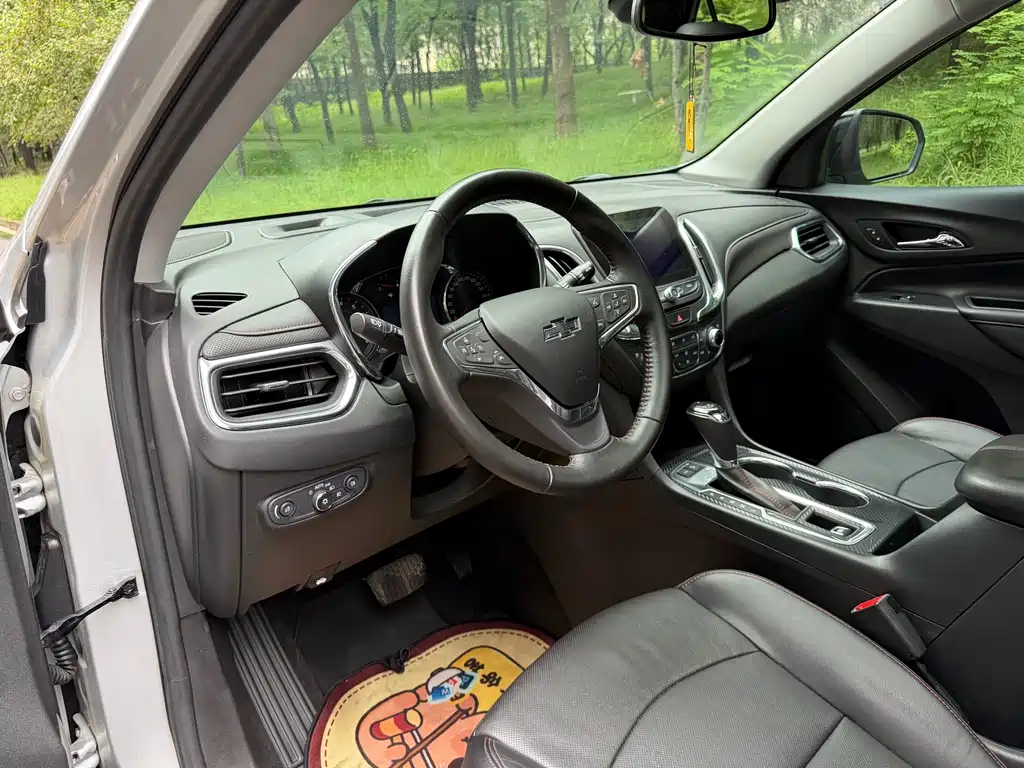 Chevrolet Equinox — миниатюра 9