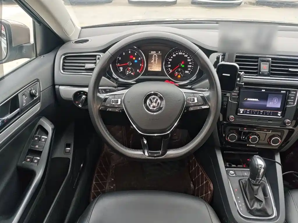 Volkswagen Sagitar — миниатюра 11