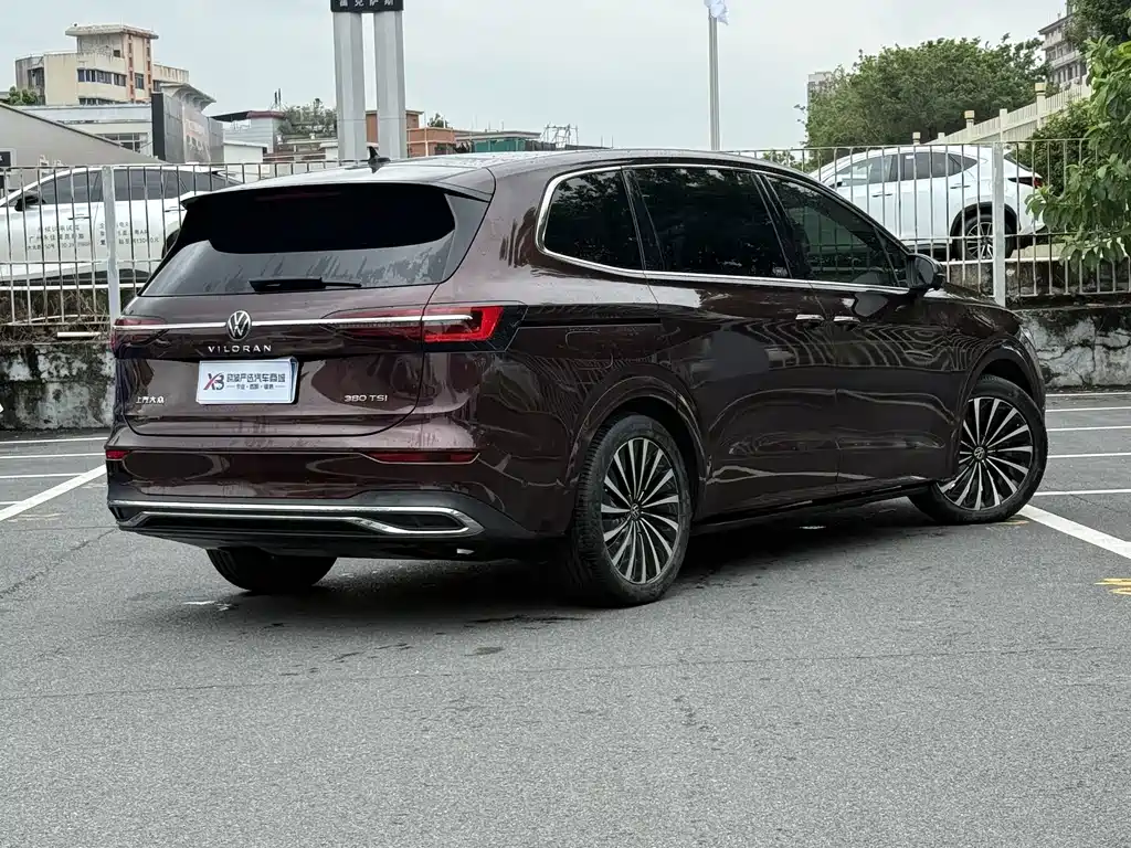 Volkswagen Viloran — миниатюра 5
