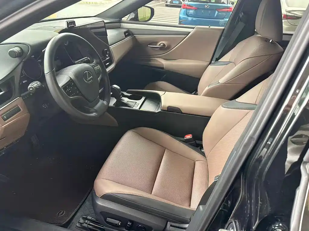 Lexus ES — миниатюра 3