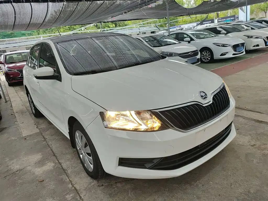 SKODA XINDONG