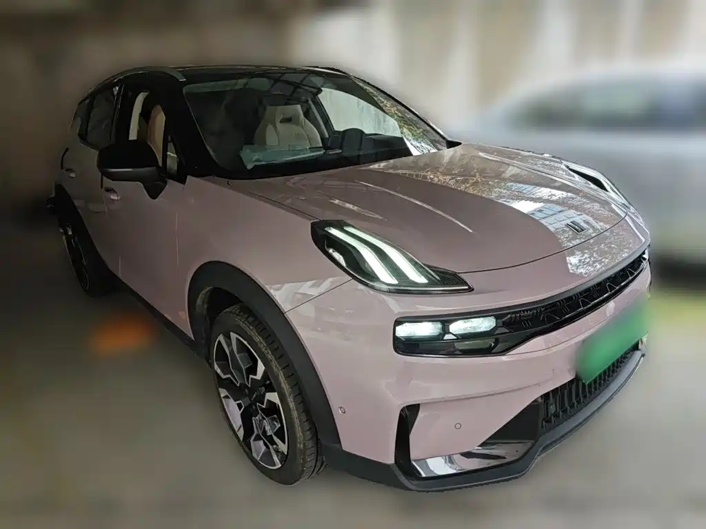 Lynk & Co 06 — миниатюра 3