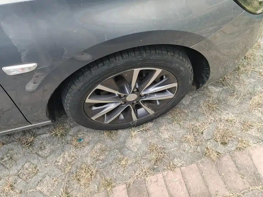 Buick GL6 — миниатюра 6