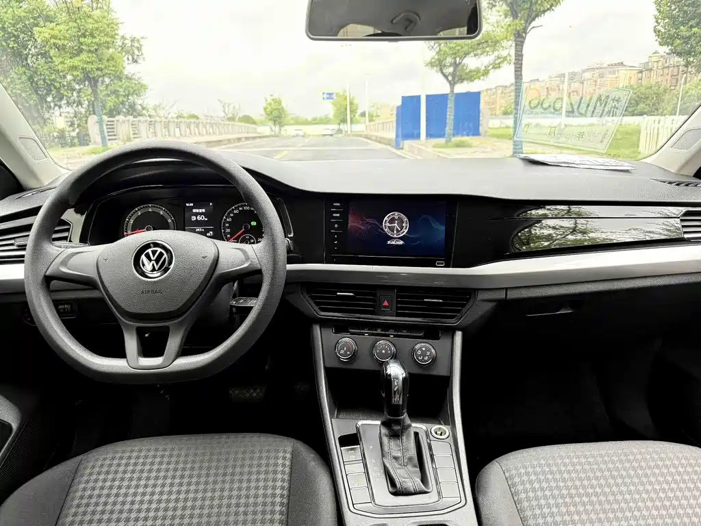 Volkswagen Bora — миниатюра 5