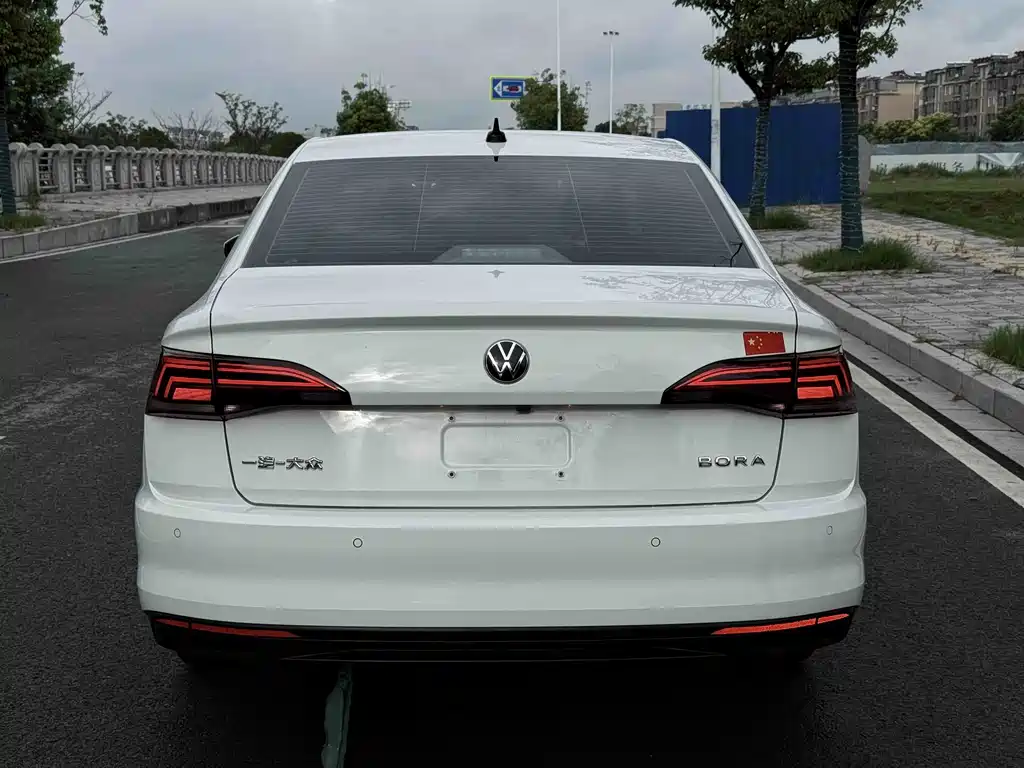 Volkswagen Bora — миниатюра 11