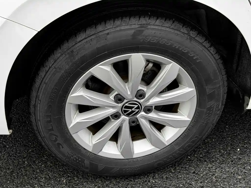 Volkswagen Bora — миниатюра 9