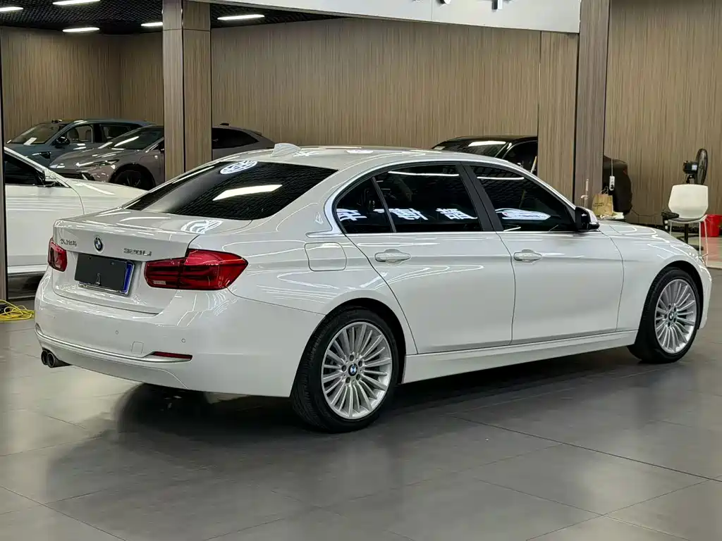 BMW 3 Series — миниатюра 5