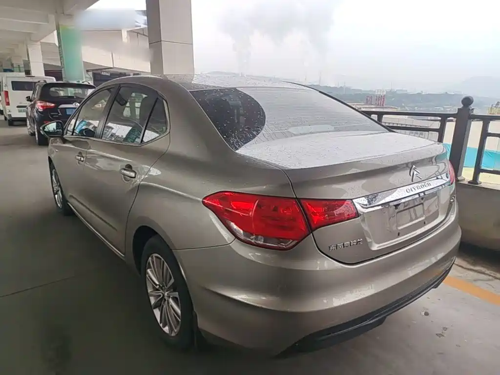 Citroen C4L — миниатюра 5