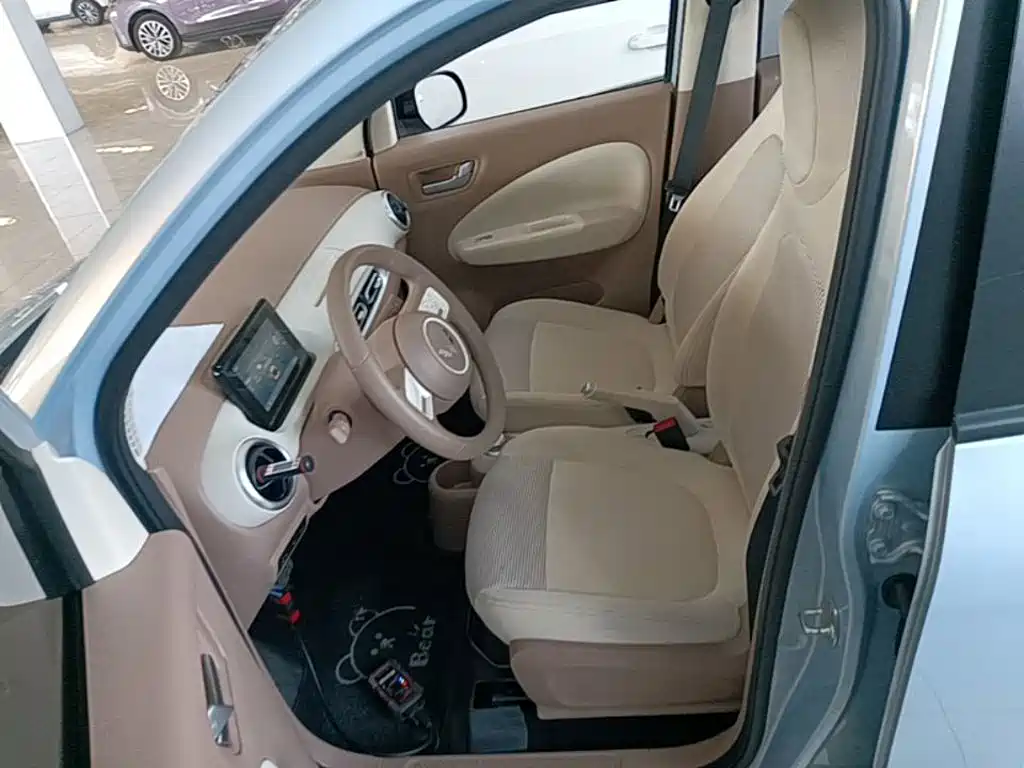 Wuling MINIEV — миниатюра 15