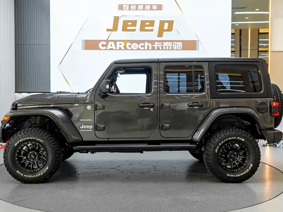 Jeep Wrangler — миниатюра 3