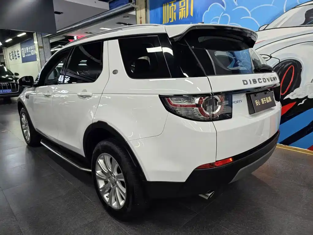 Land Rover Discovery Sport — миниатюра 3