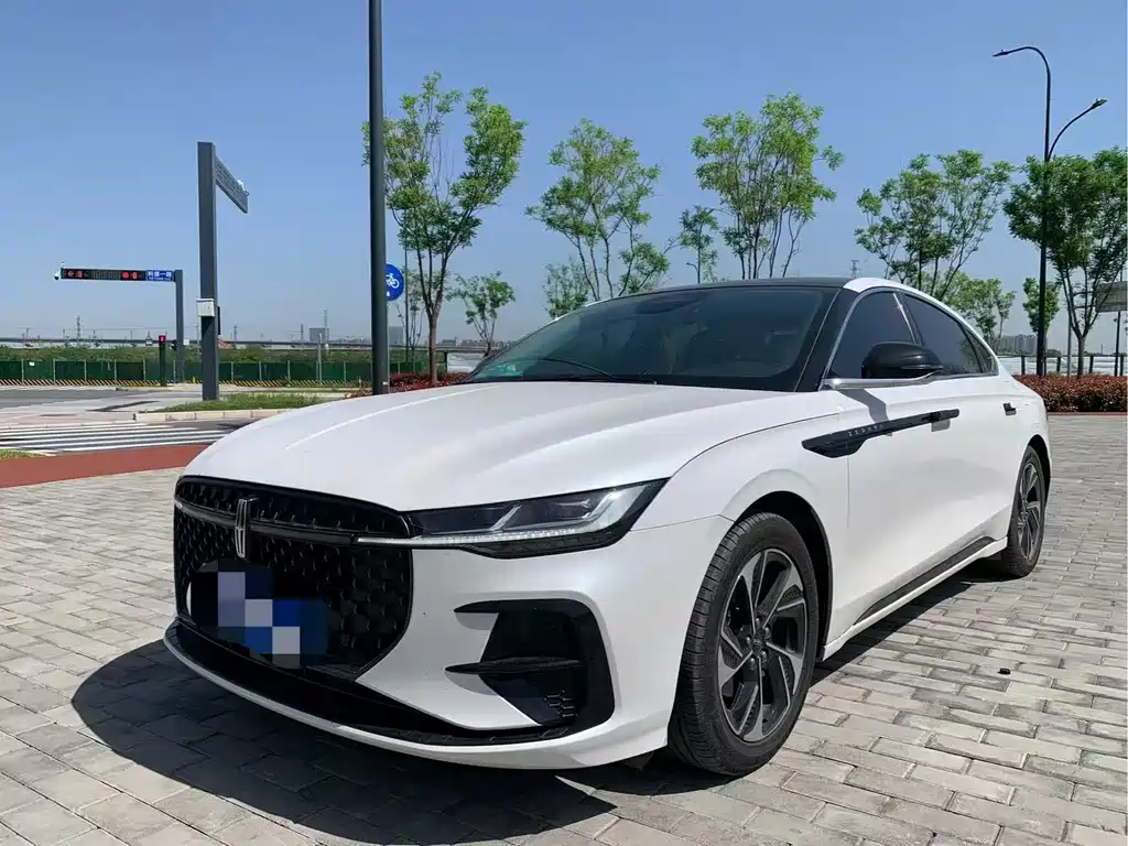 Lincoln Z 2023