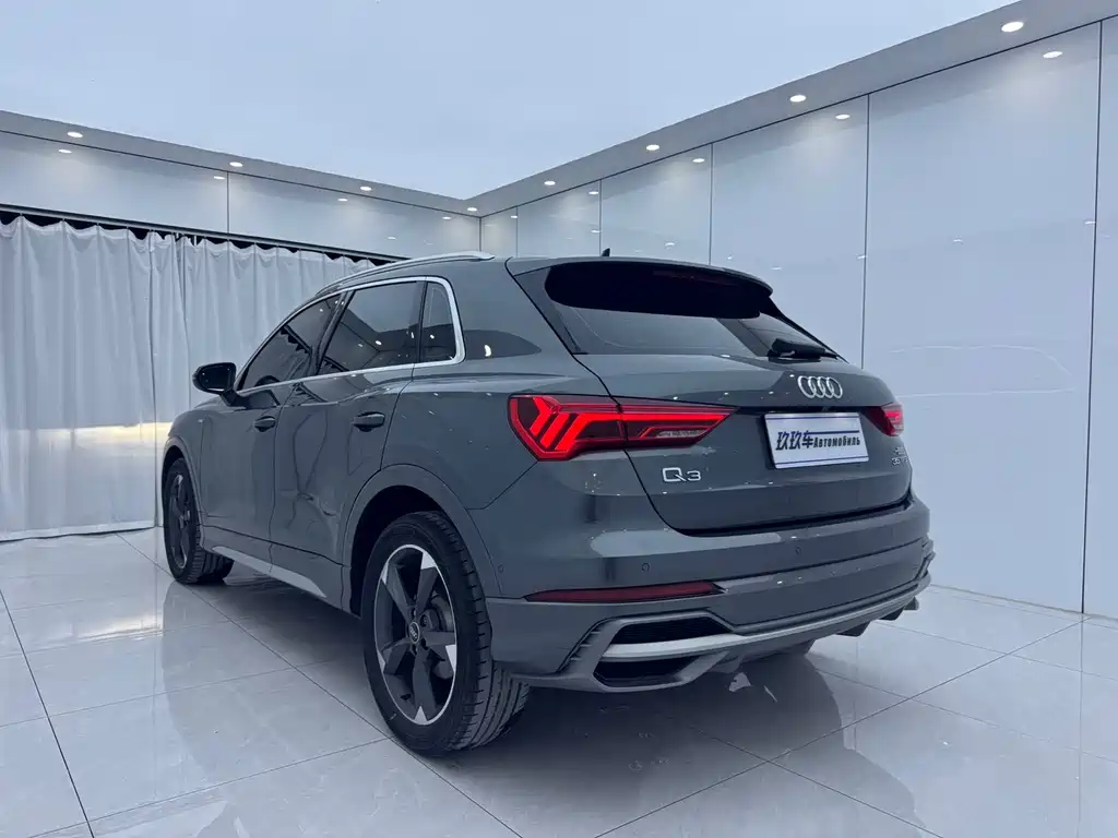 Audi Q3 2022 35 TFSI Fashion