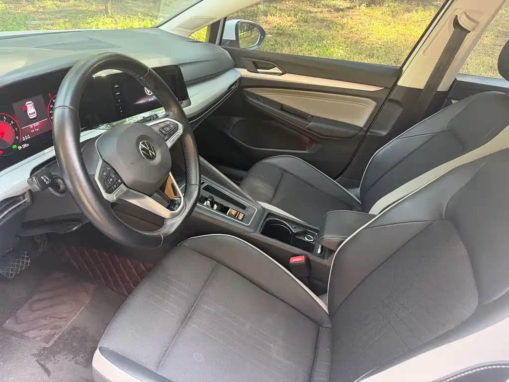 Volkswagen Golf — миниатюра 8