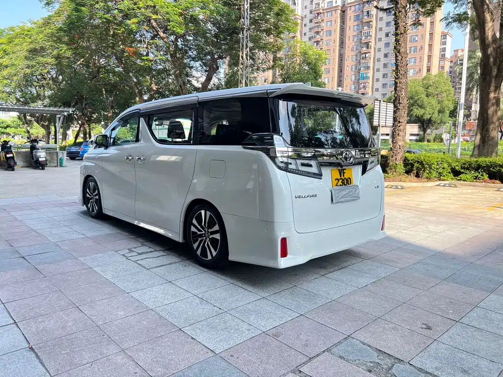 Toyota Vellfire 2019 3.5L Luxury