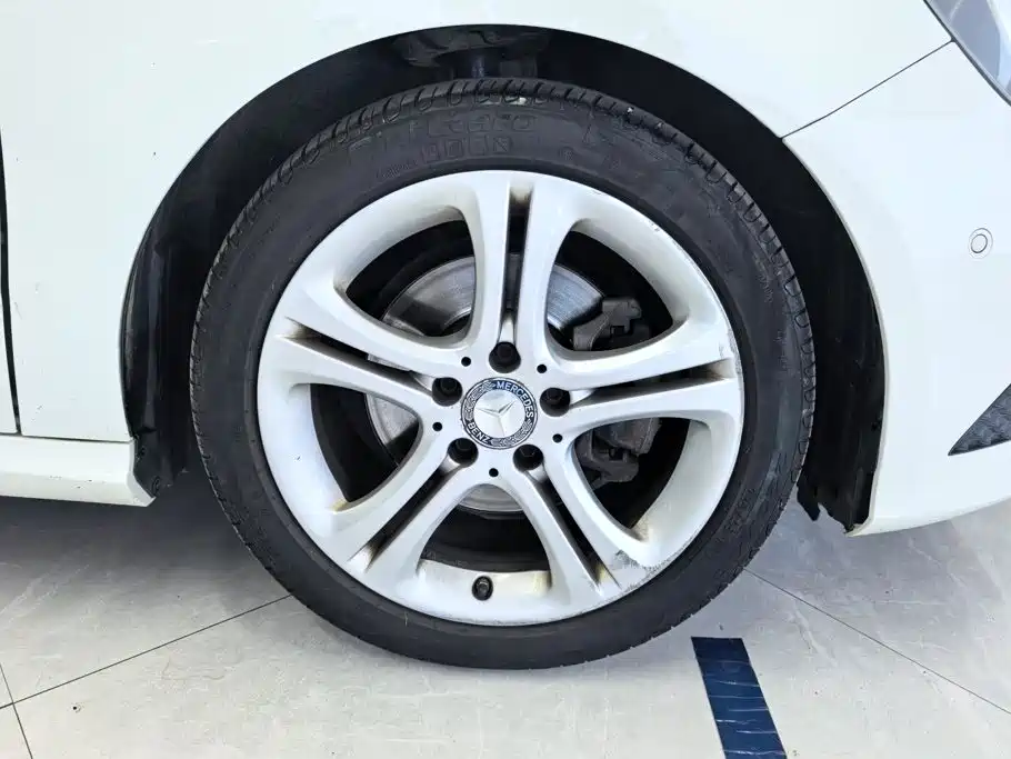 Mercedes-Benz A-Class (Import) — миниатюра 6