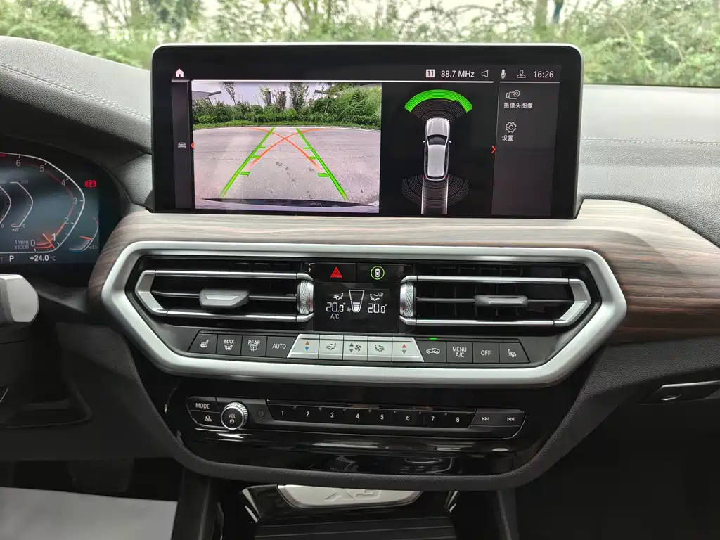 BMW X3 — миниатюра 14