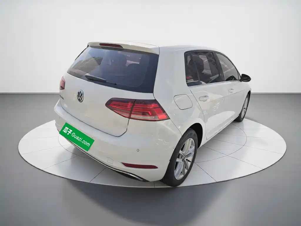 Volkswagen Golf — миниатюра 4
