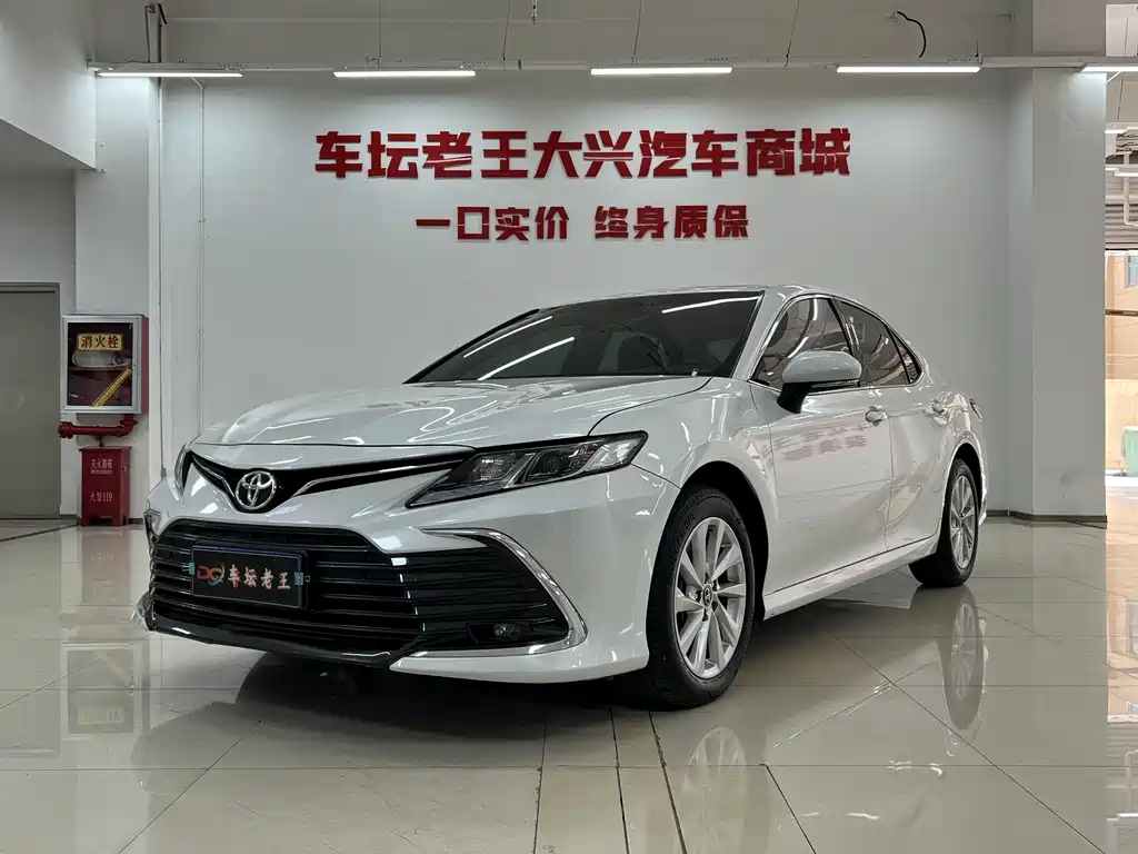 Toyota Camry 2024