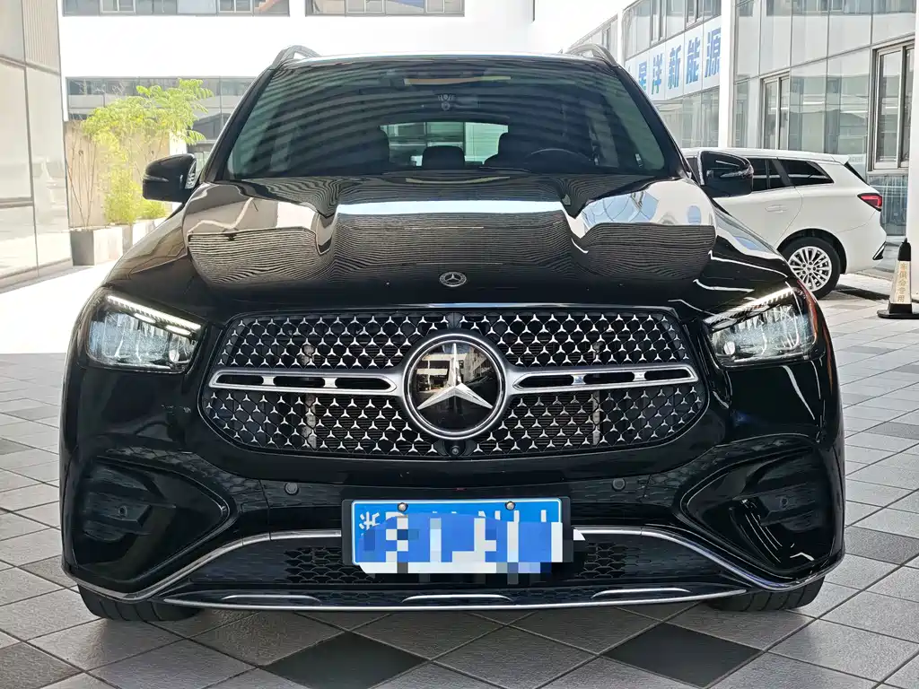 Mercedes-Benz GLE (Import) — миниатюра 2
