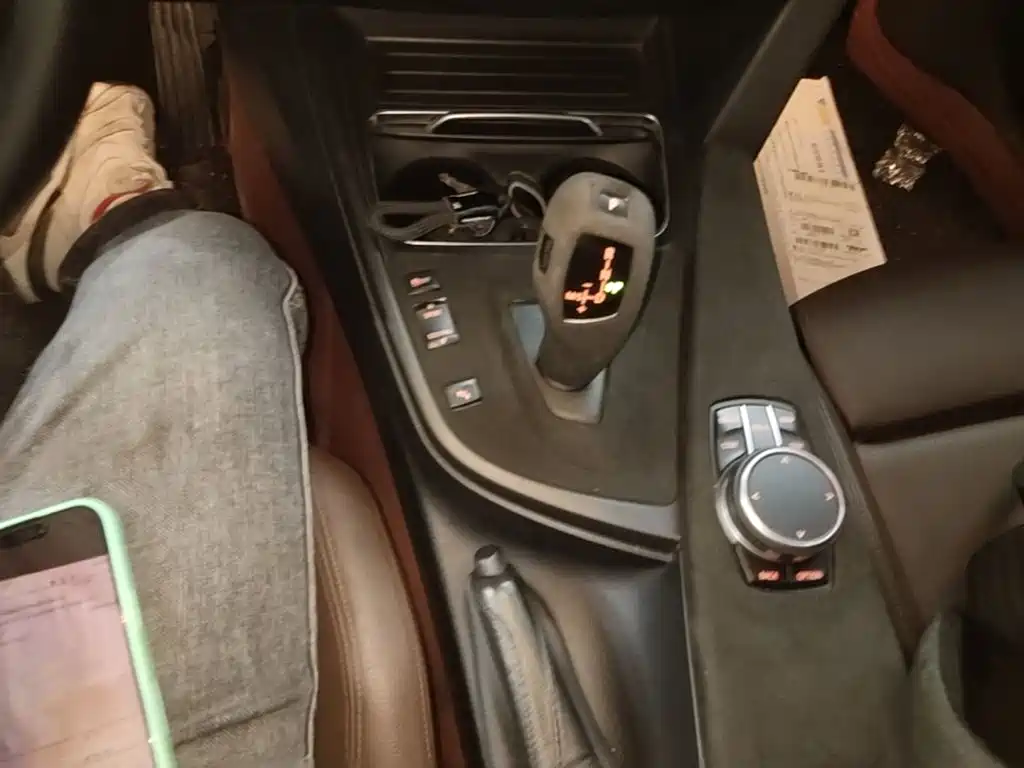BMW 3 Series — миниатюра 14