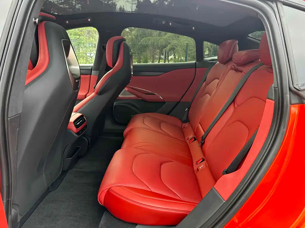 XIAOMI CAR XIAOMI SU7