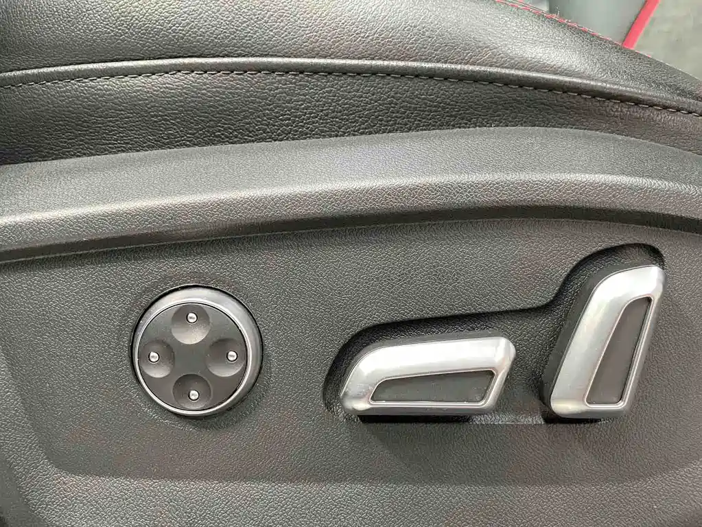 Audi Q2L — фотографии объявления, Фото 16