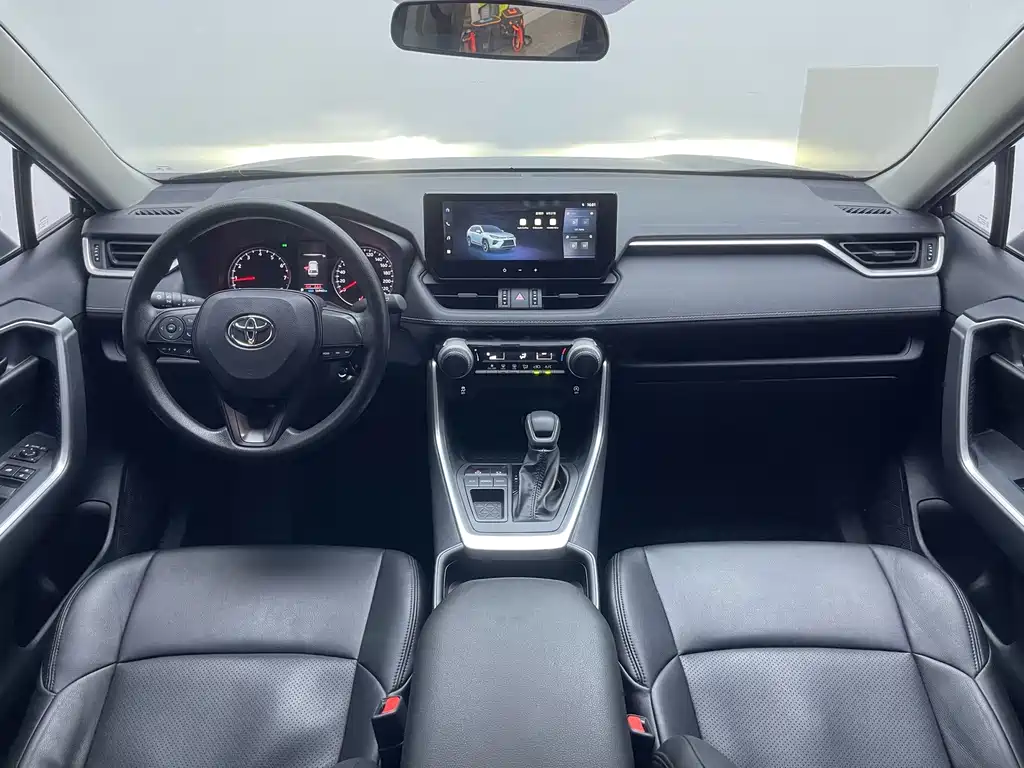 Toyota Wildlander — миниатюра 17