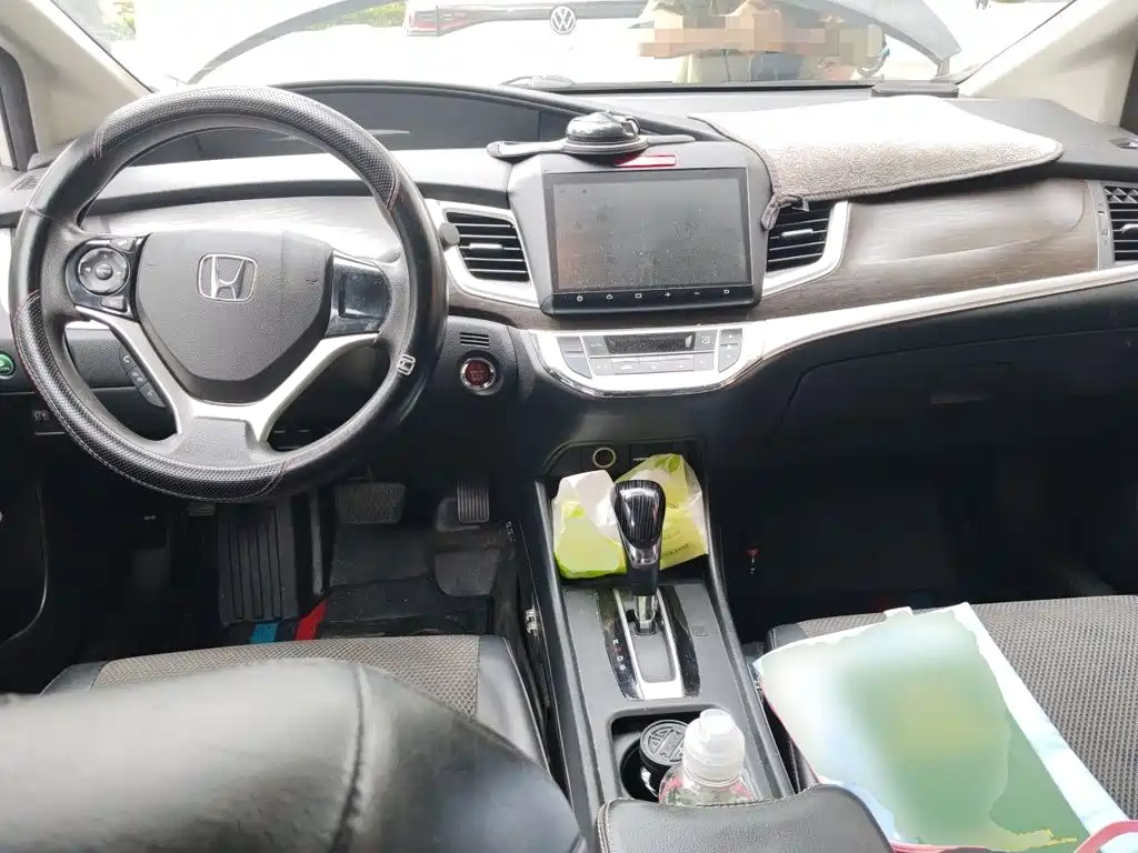 Honda Jade — миниатюра 5