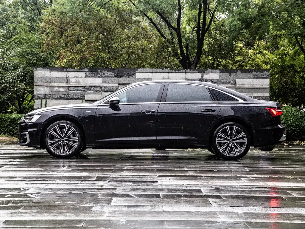 Audi A6L — миниатюра 2