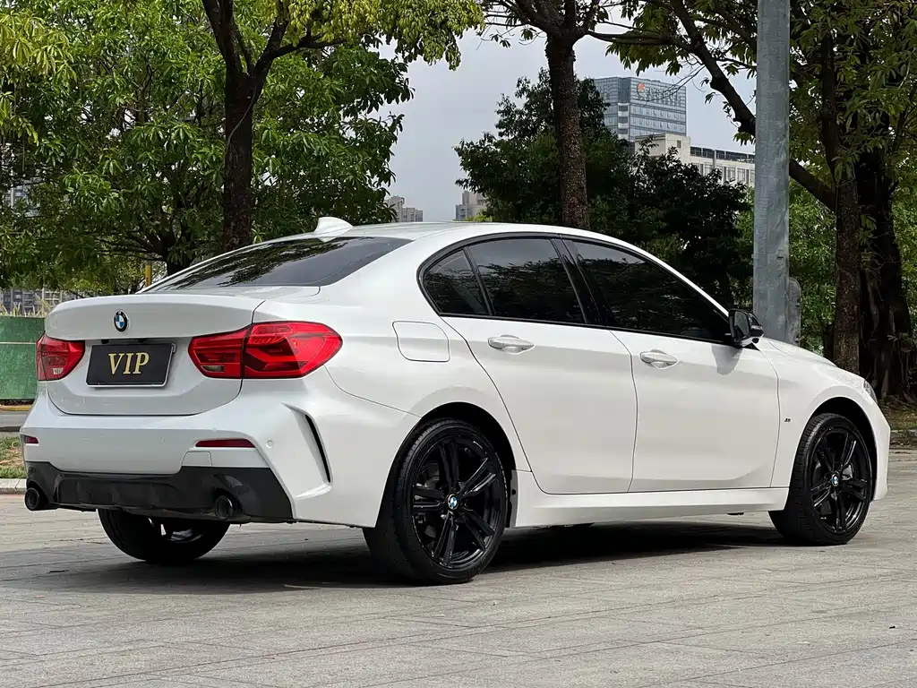 BMW 1 Series — миниатюра 19