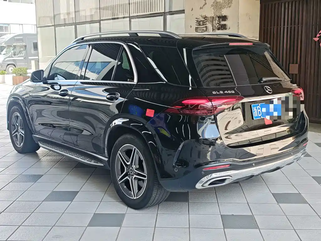 Mercedes-Benz GLE (Import) — миниатюра 6
