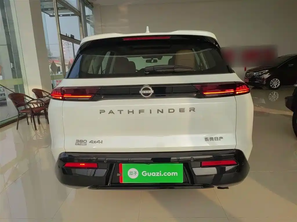 Nissan Pathfinder 2024 380VC-TURBO 6 мест