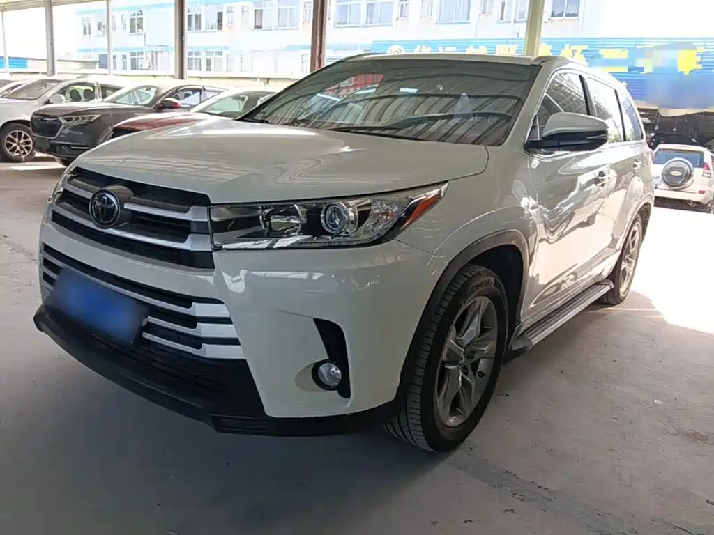 Toyota Highlander — миниатюра 2