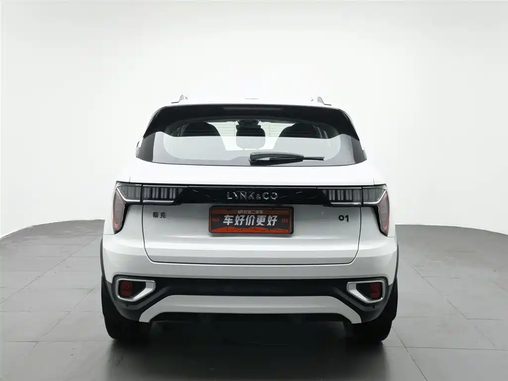 Lynk & Co 01 2017 2.0T