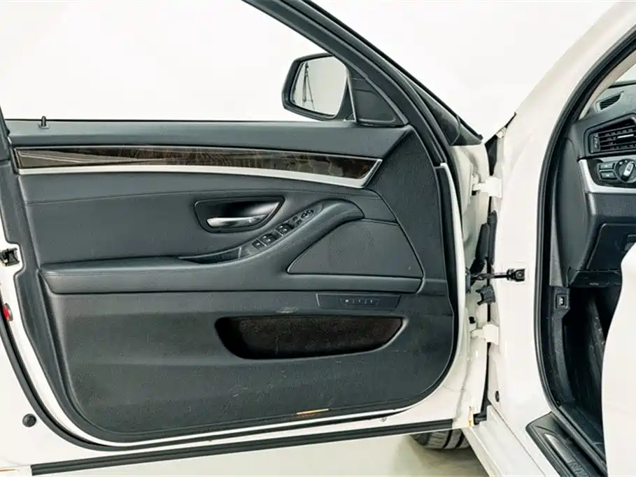 BMW 5 Series — фотографии объявления, Фото 18