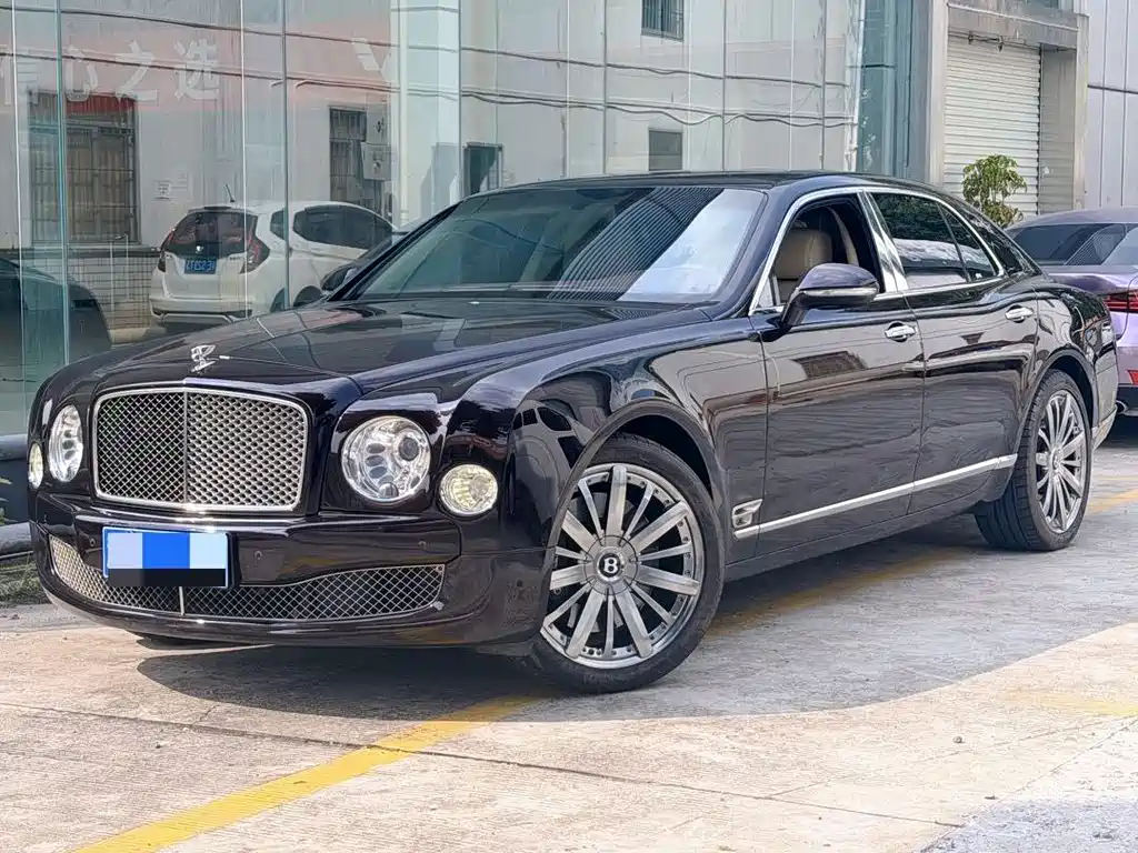Купить Bentley Mulsanne