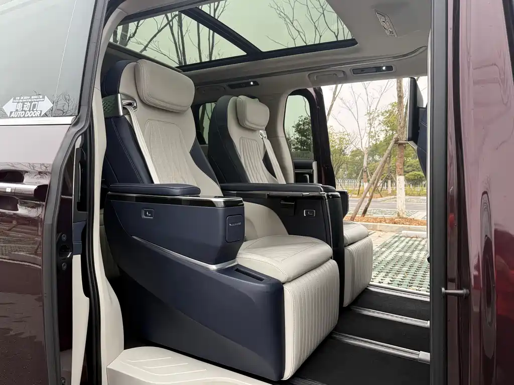 SAIC MAXUS CHASE G90