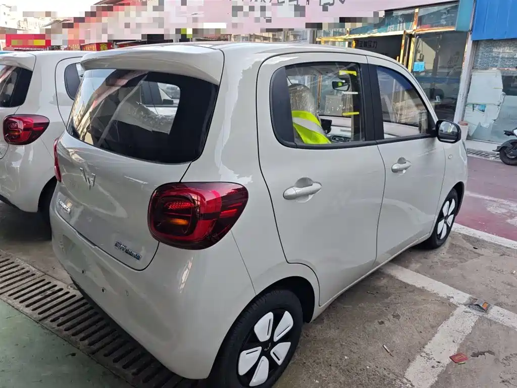 Wuling Mini EV MINIEV 2025