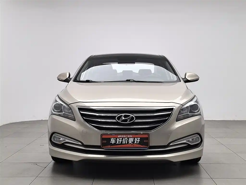 Hyundai Mistra 2014 1.8L AT Luxury DLX