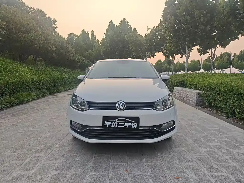 Volkswagen Polo — миниатюра 2